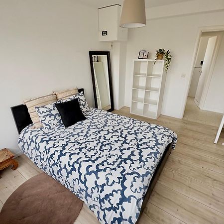 Charming Two Bedroom Flat - Nato - Брюссель Экстерьер фото