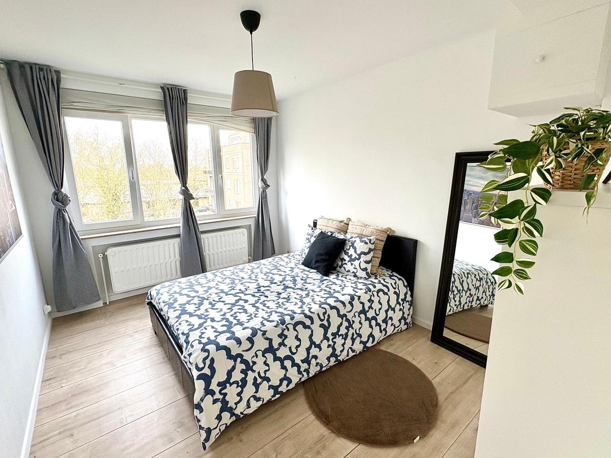 Charming Two Bedroom Flat - Nato - Брюссель Экстерьер фото